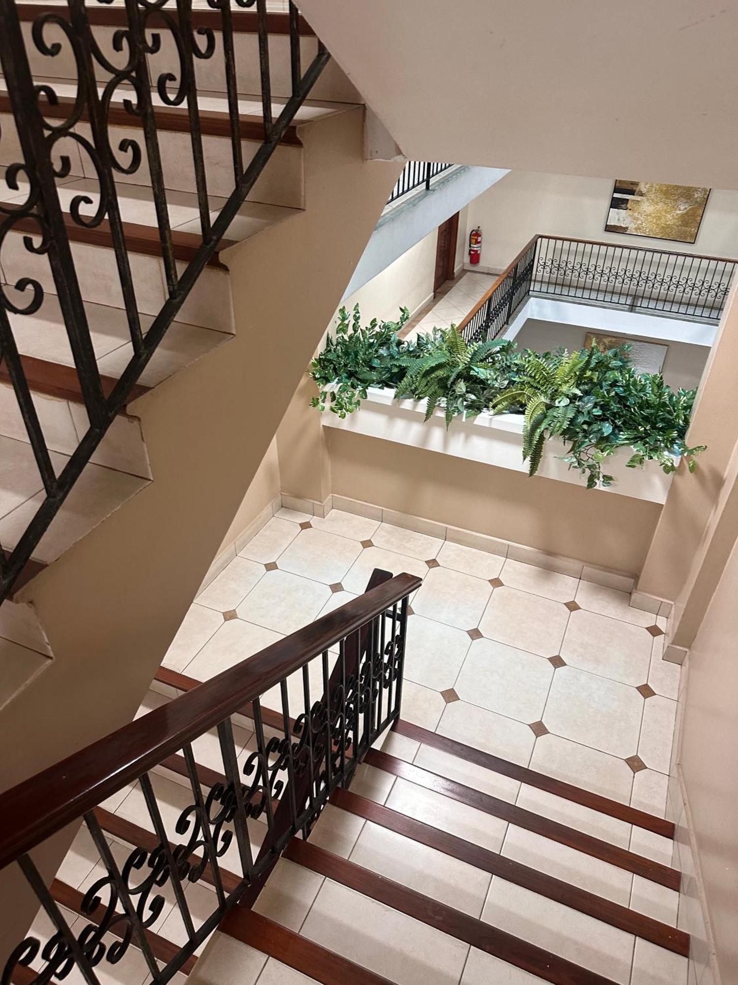 Hotel Andros Colon Exterior photo
